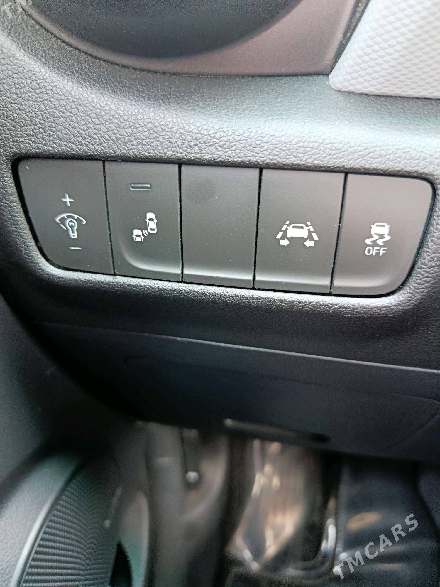 Hyundai Kona 2020 - 250 000 TMT - Ашхабад - img 7