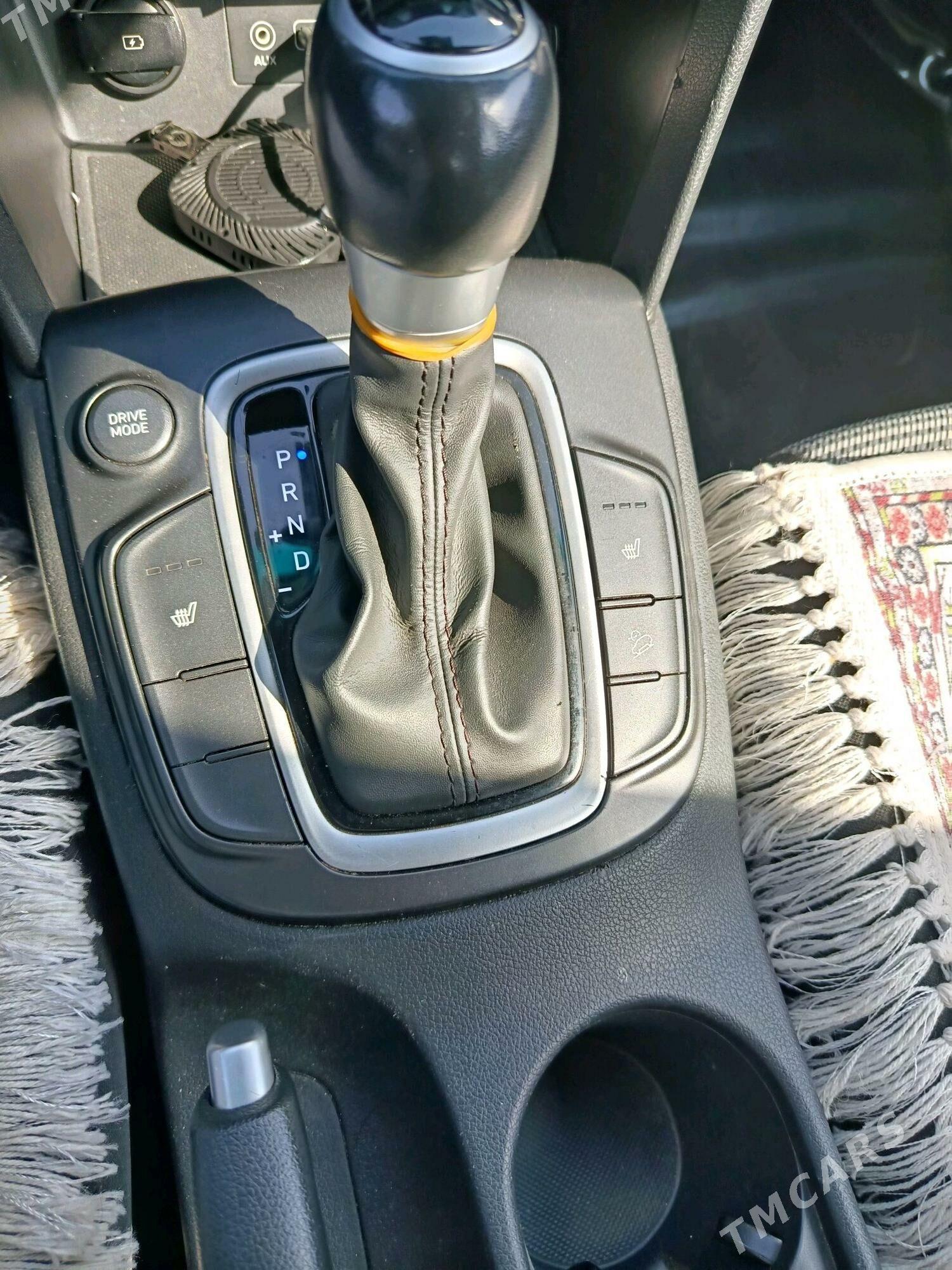 Hyundai Kona 2020 - 250 000 TMT - Ашхабад - img 8