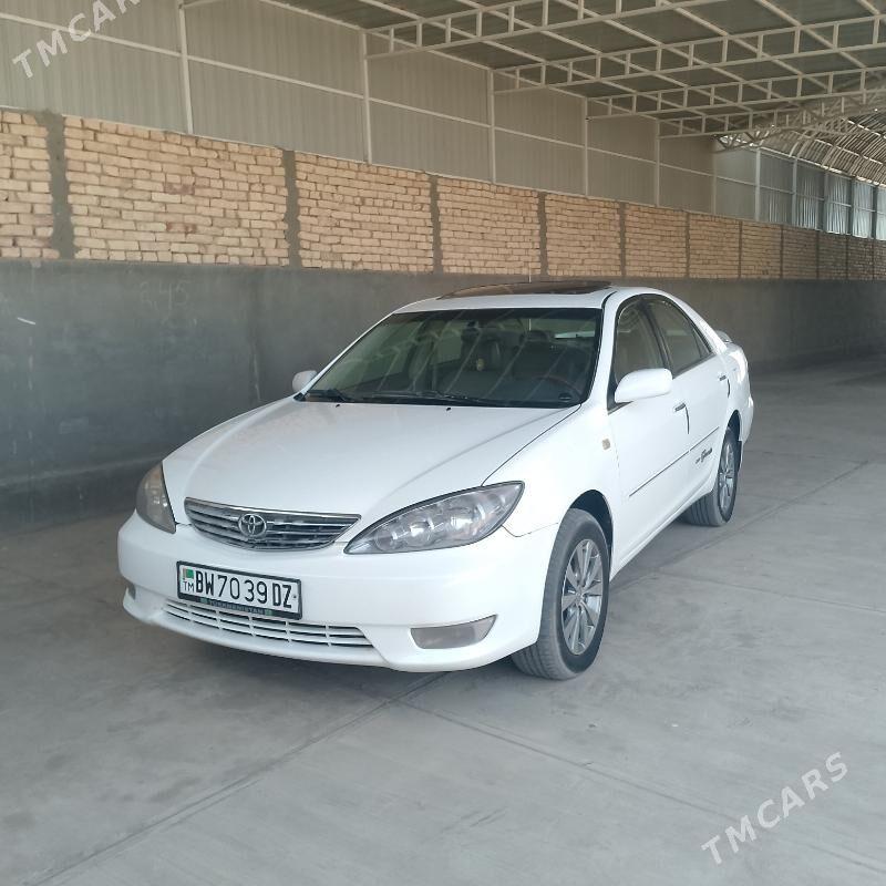 Toyota Camry 2003 - 170 000 TMT - Daşoguz - img 9