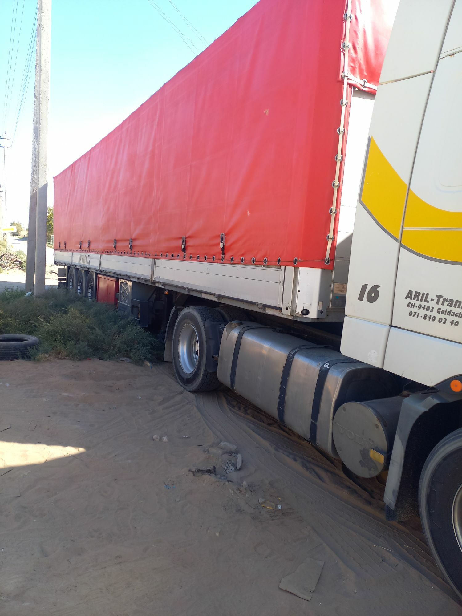 Volvo FH12 2003 - 1 040 000 TMT - Mary - img 3