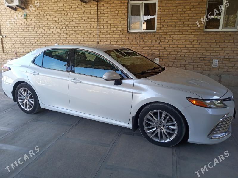 Toyota Camry 2022 - 355 000 TMT - Мары - img 10