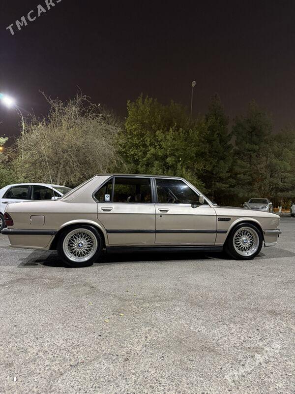 BMW E34 1986 - 100 000 TMT - Aşgabat - img 8