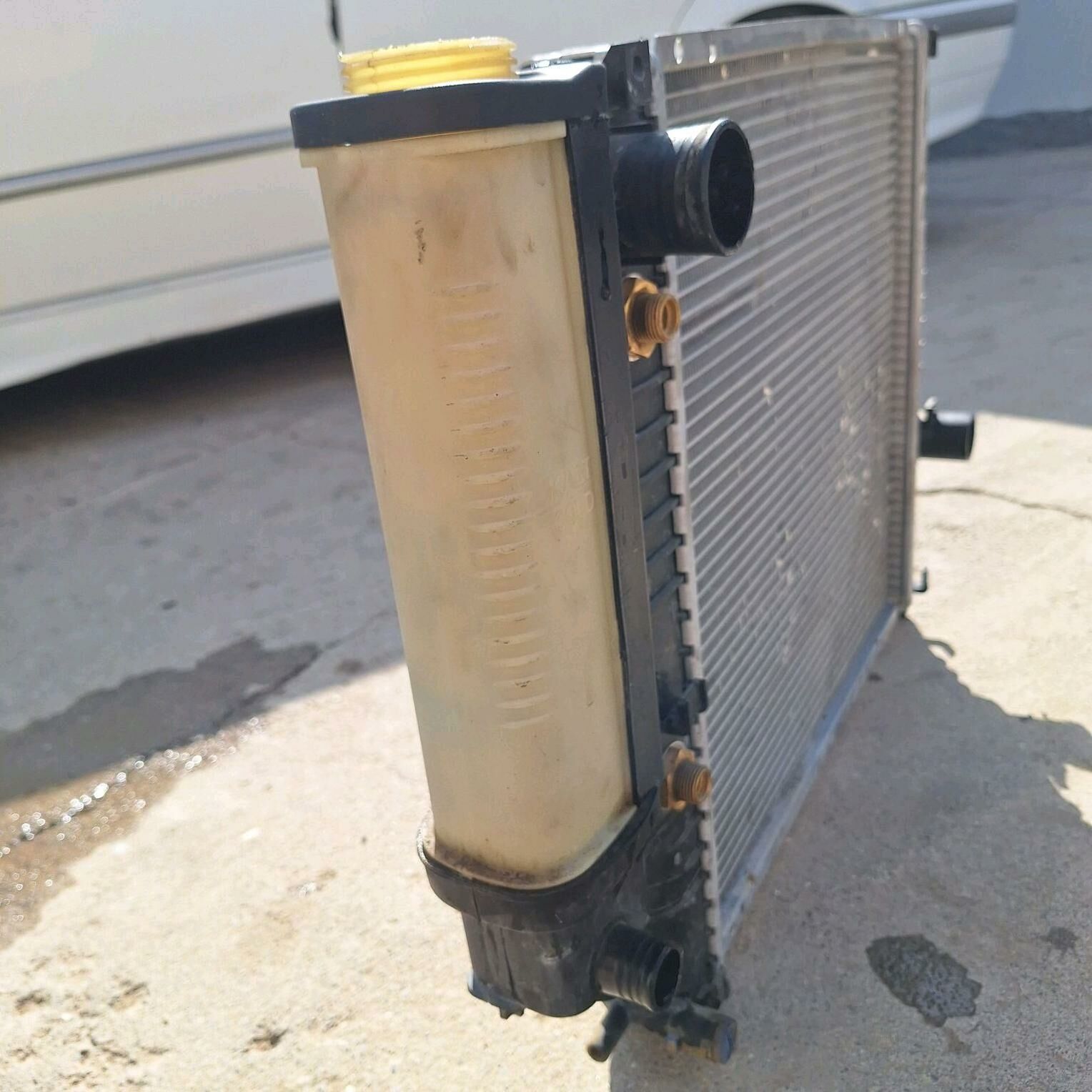 e 36 radiator bmw 500 TMT - Ашхабад - img 4