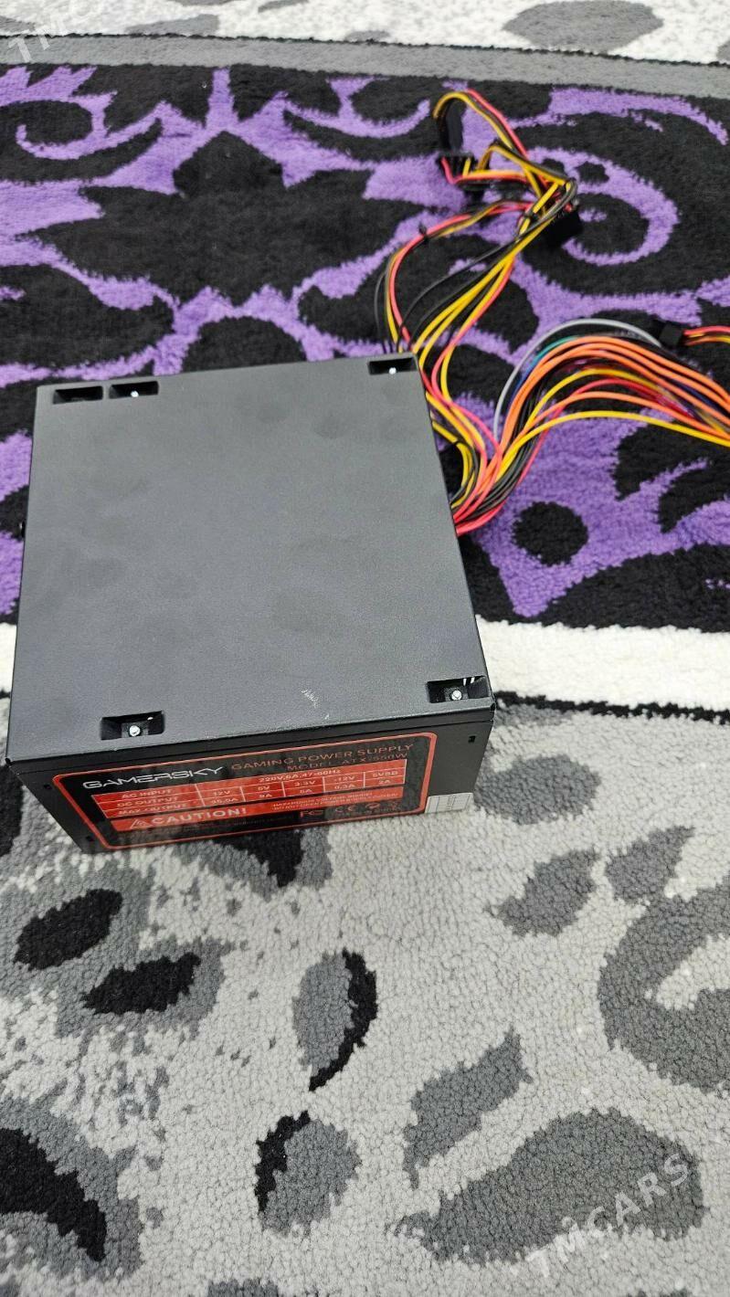 Gamersky blok pitanie 550w - Türkmenabat - img 3