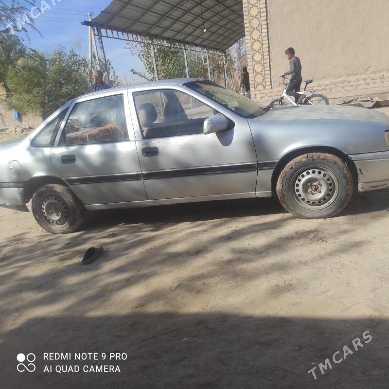 Opel Vectra 1990 - 20 000 TMT - Акдепе - img 2