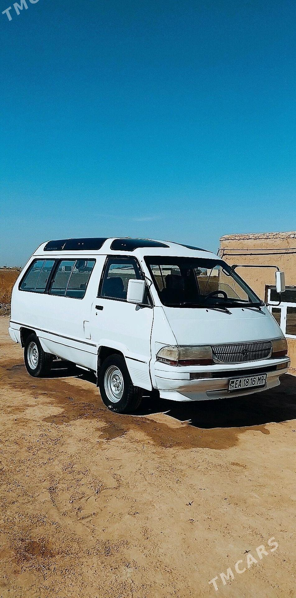 Toyota Town Ace 1991 - 30 000 TMT - Мары - img 4
