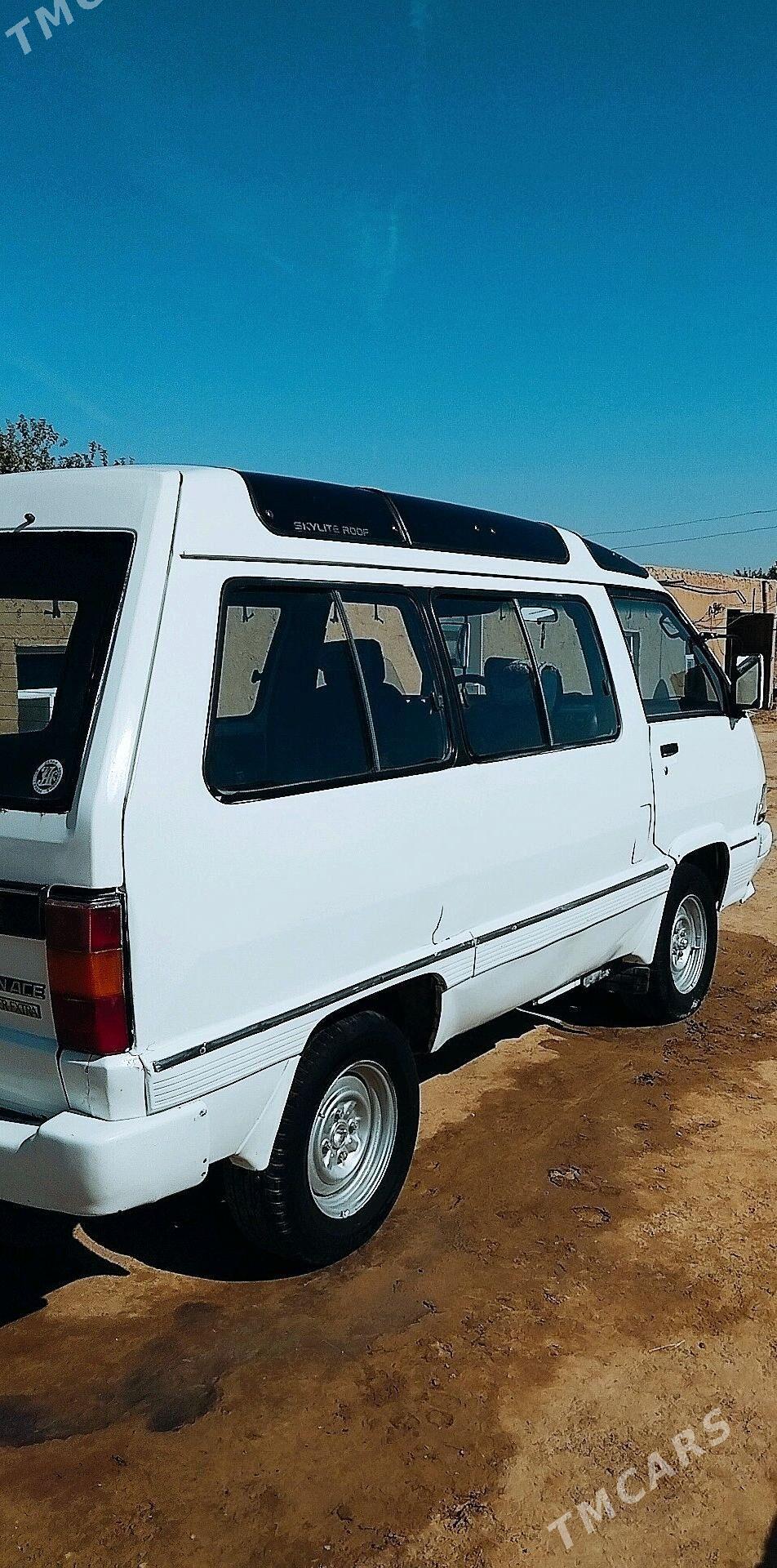 Toyota Town Ace 1991 - 30 000 TMT - Мары - img 5
