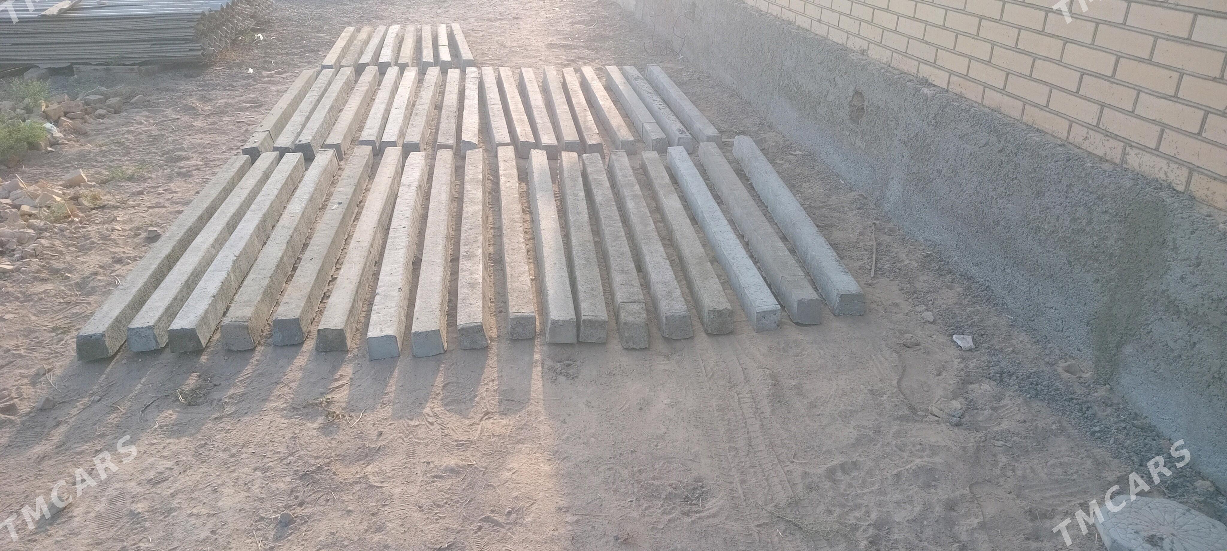 BITON ONUMI - Мургап - img 3