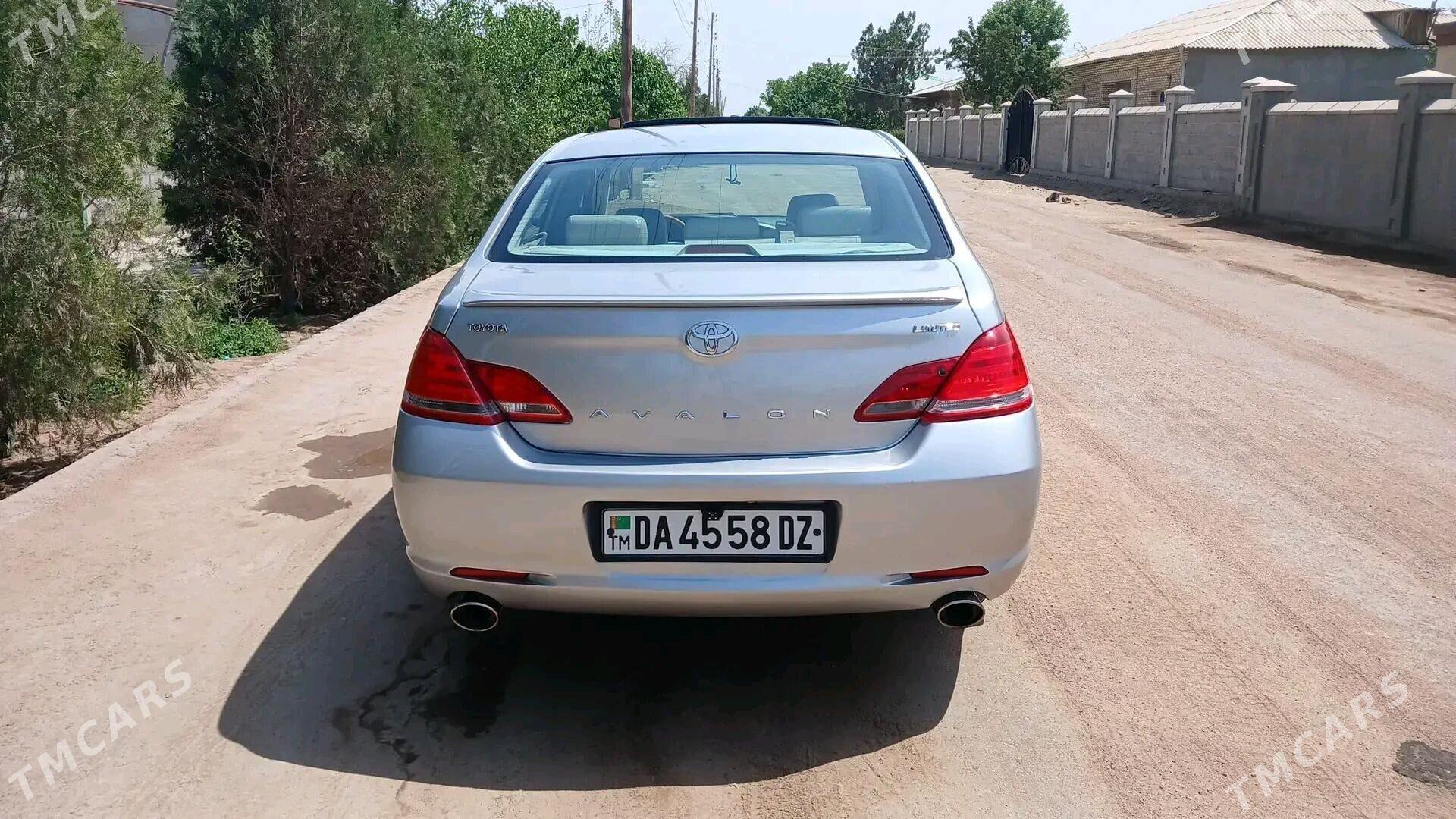 Toyota Avalon 2006 - 190 000 TMT - Daşoguz - img 4