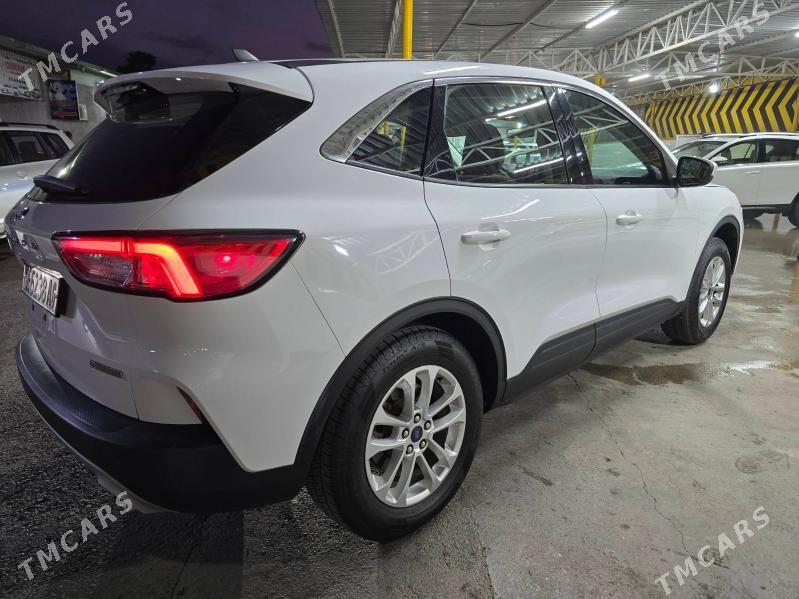 Ford Escape 2022 - 245 000 TMT - Ашхабад - img 9