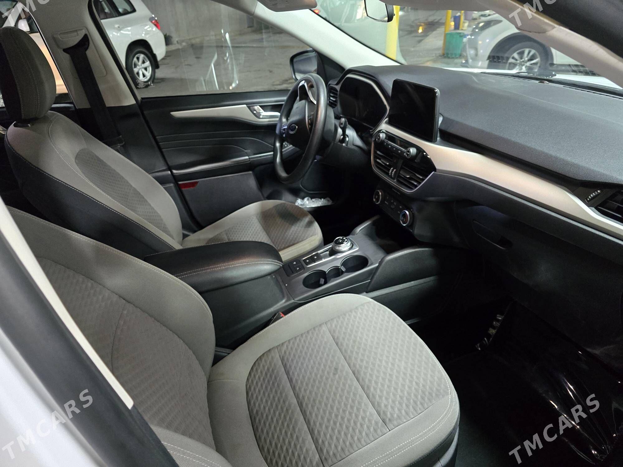 Ford Escape 2022 - 245 000 TMT - Ашхабад - img 7