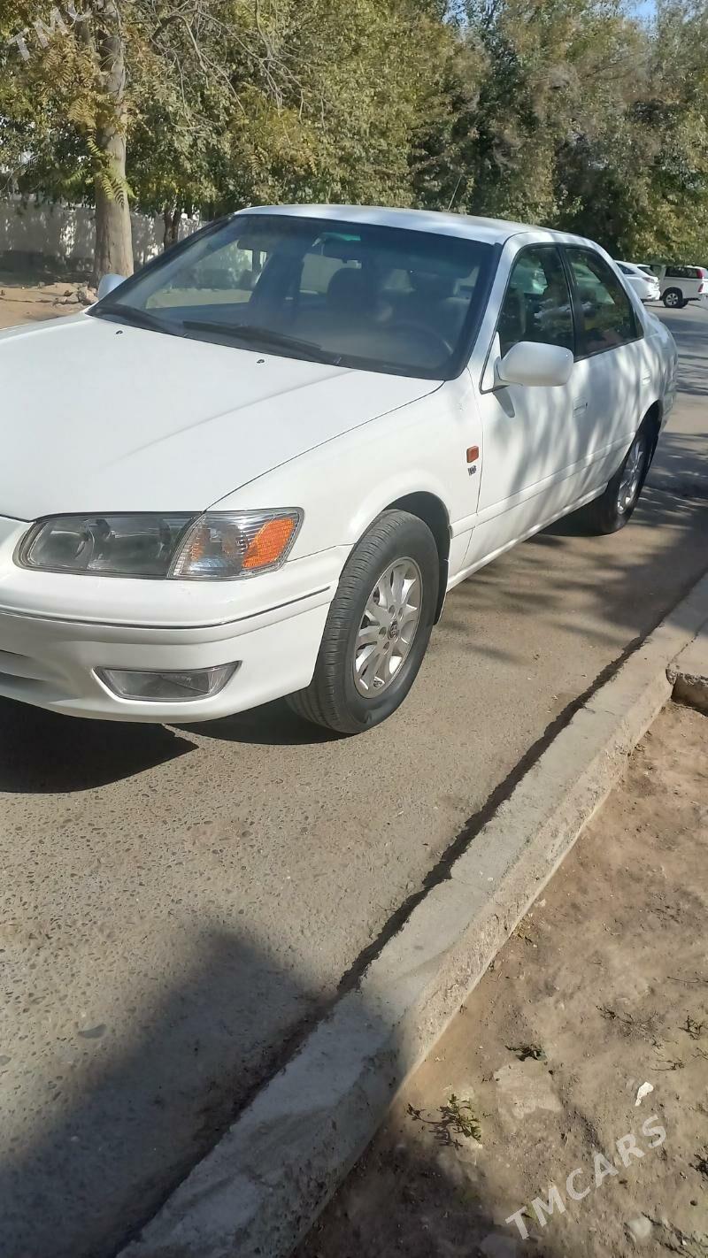 Toyota Camry 2000 - 162 000 TMT - 2 мкр - img 2