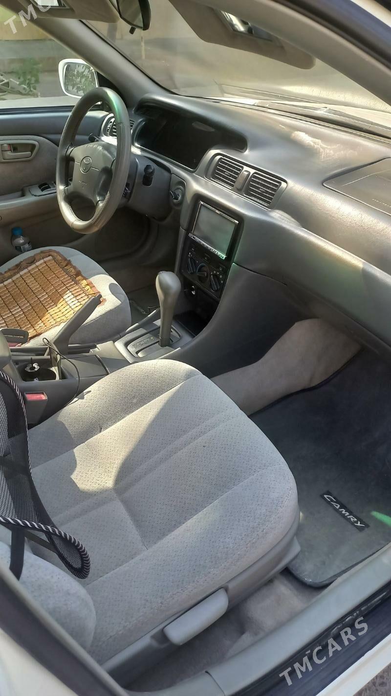 Toyota Camry 2000 - 162 000 TMT - 2 мкр - img 10