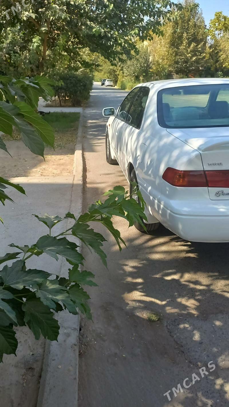 Toyota Camry 2000 - 162 000 TMT - 2 мкр - img 3