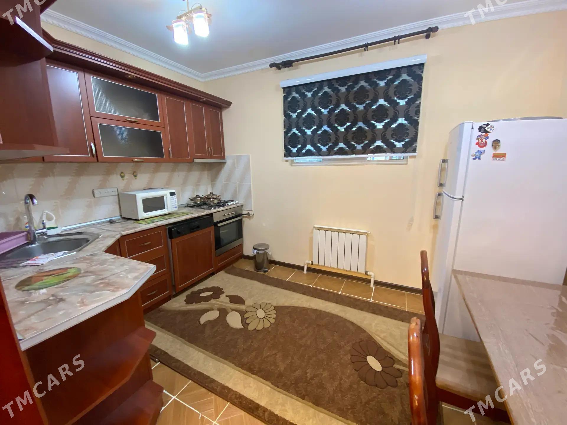 СДАЮ ПЛАНОВЫЙ ДОМ В ЦЕНТРЕ - Ашхабад - img 4