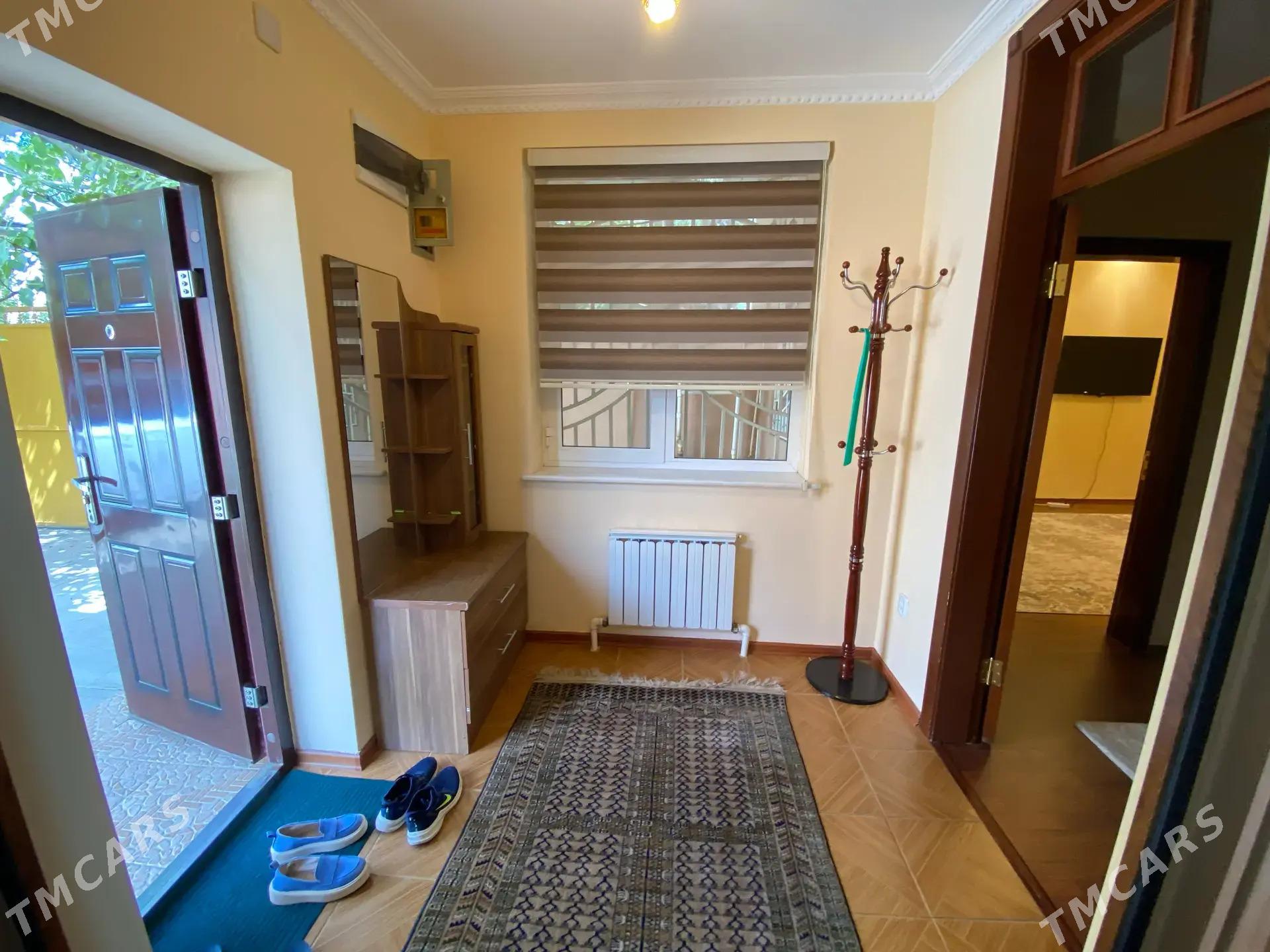 СДАЮ ПЛАНОВЫЙ ДОМ В ЦЕНТРЕ - Ашхабад - img 2