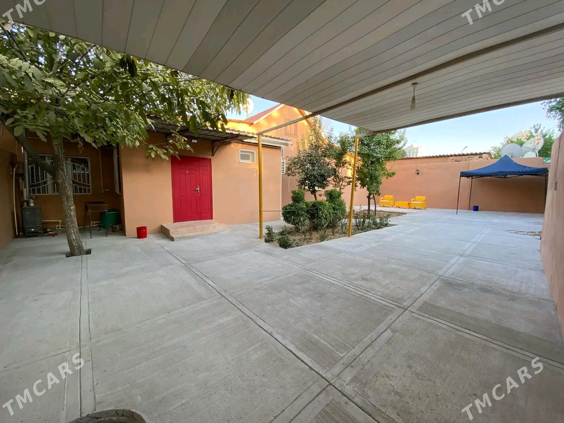 СДАЮ ПЛАНОВЫЙ ДОМ В ЦЕНТРЕ - Ашхабад - img 7