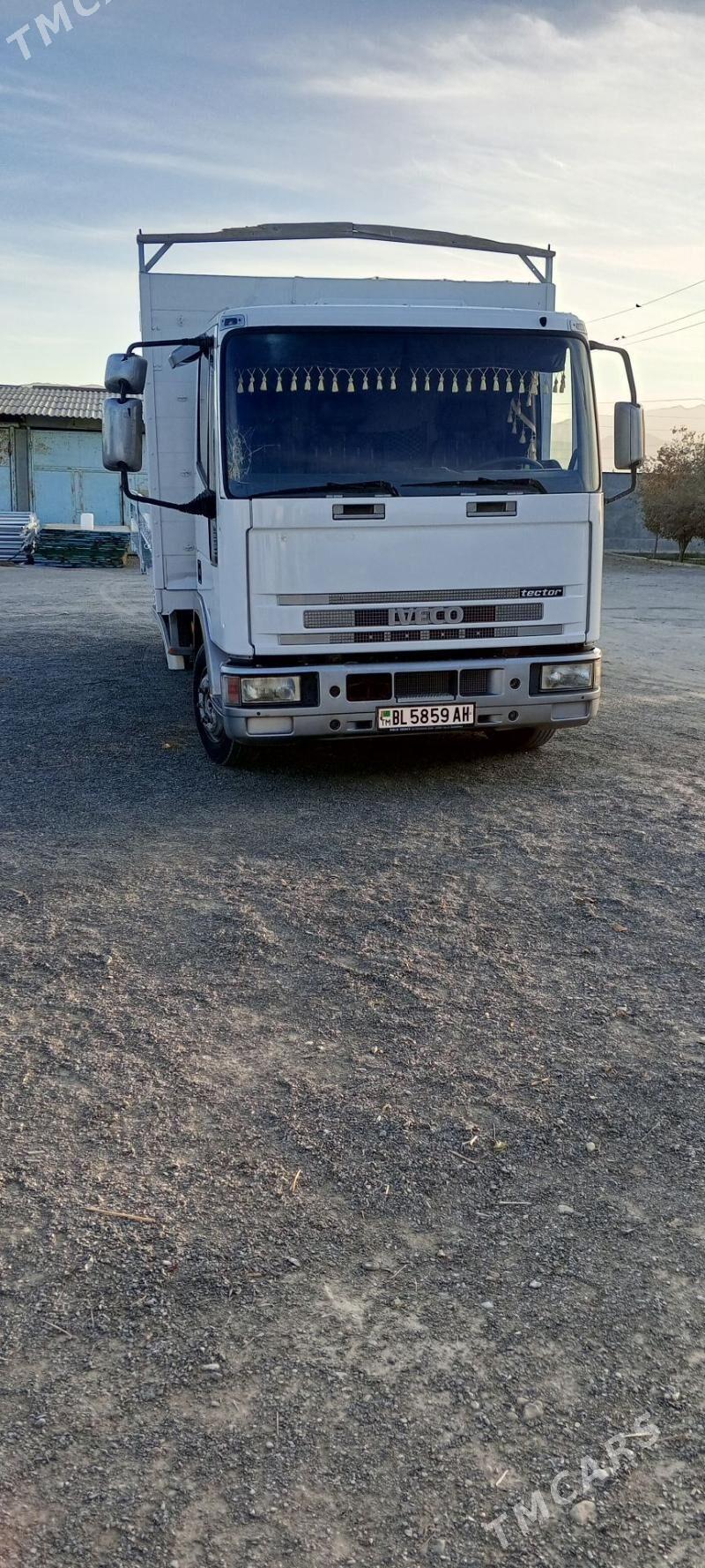 Iveco EuroCargo 2003 - 200 000 TMT - Бахарден - img 1