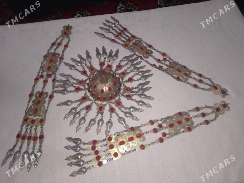 Gadymy Kumis - Гаудан "В" - img 1