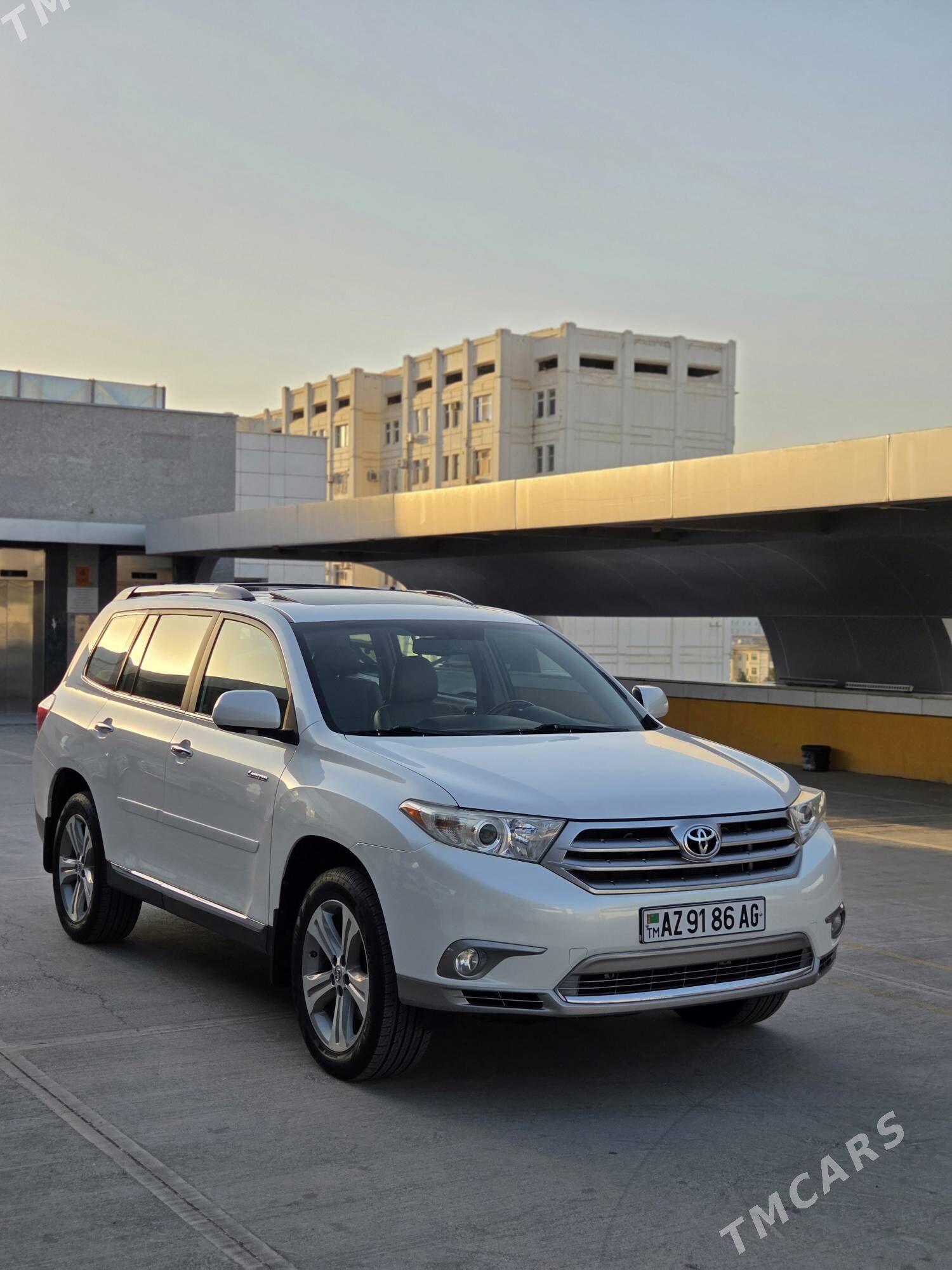 Toyota Highlander 2013 - 400 000 TMT - Ашхабад - img 1