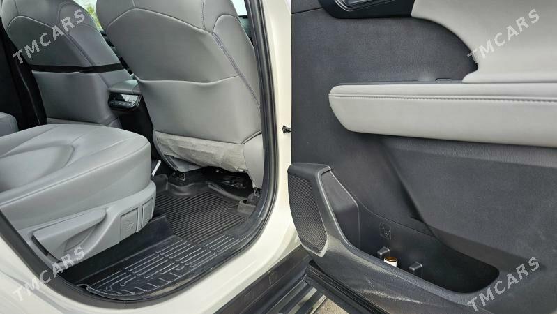 Toyota Highlander 2020 - 545 000 TMT - Aşgabat - img 9