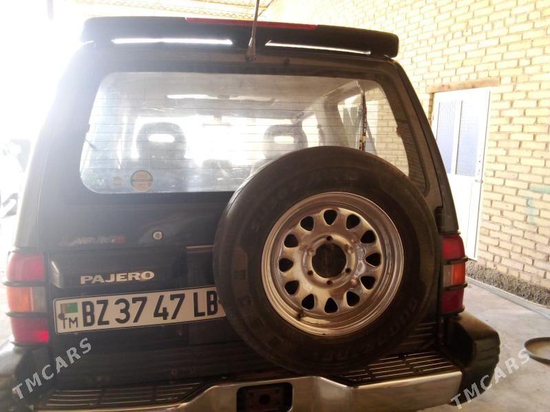 Mitsubishi Pajero 1992 - 35 000 TMT - Дянев - img 4