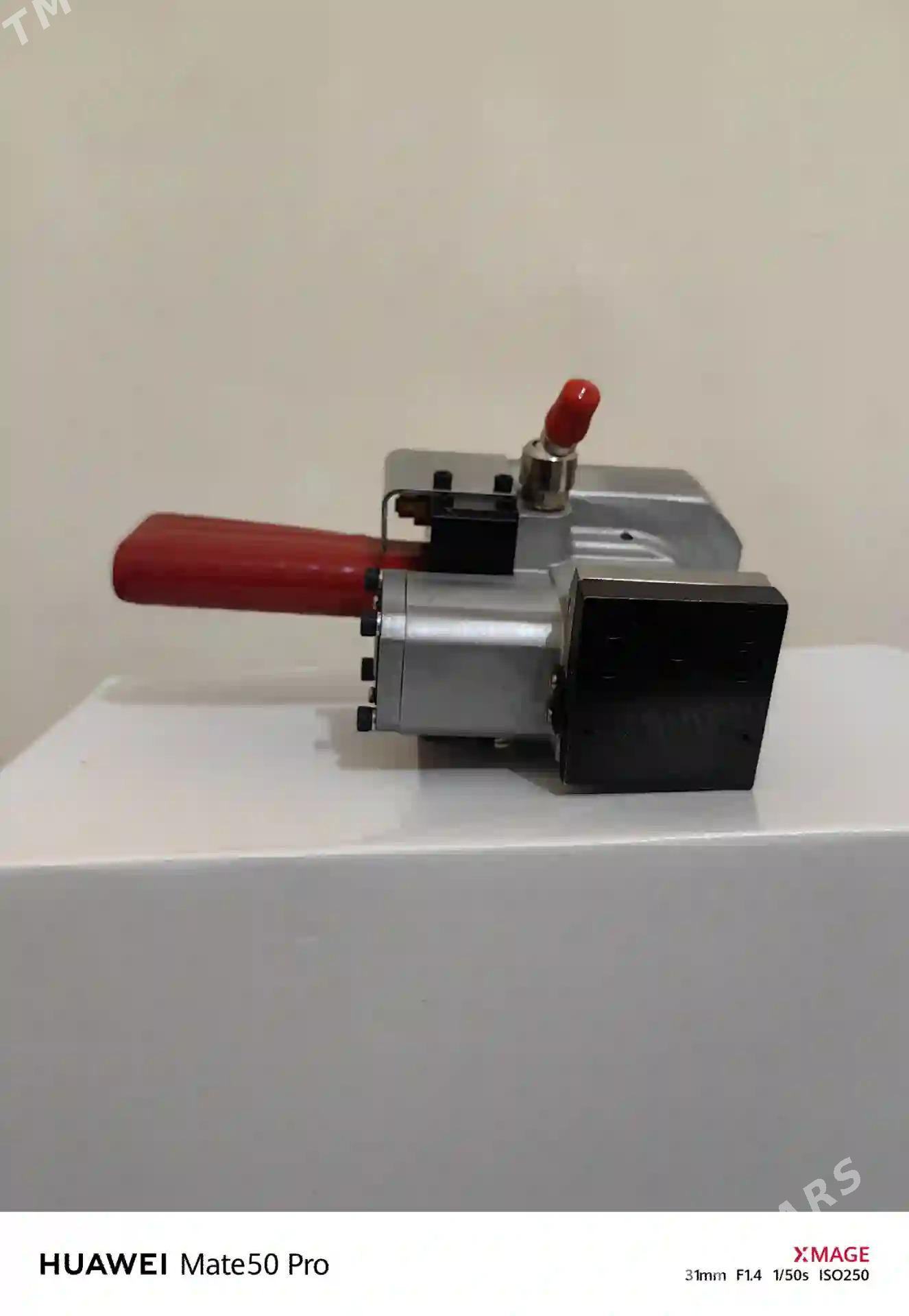 lentq utuk - Бузмеин - img 3