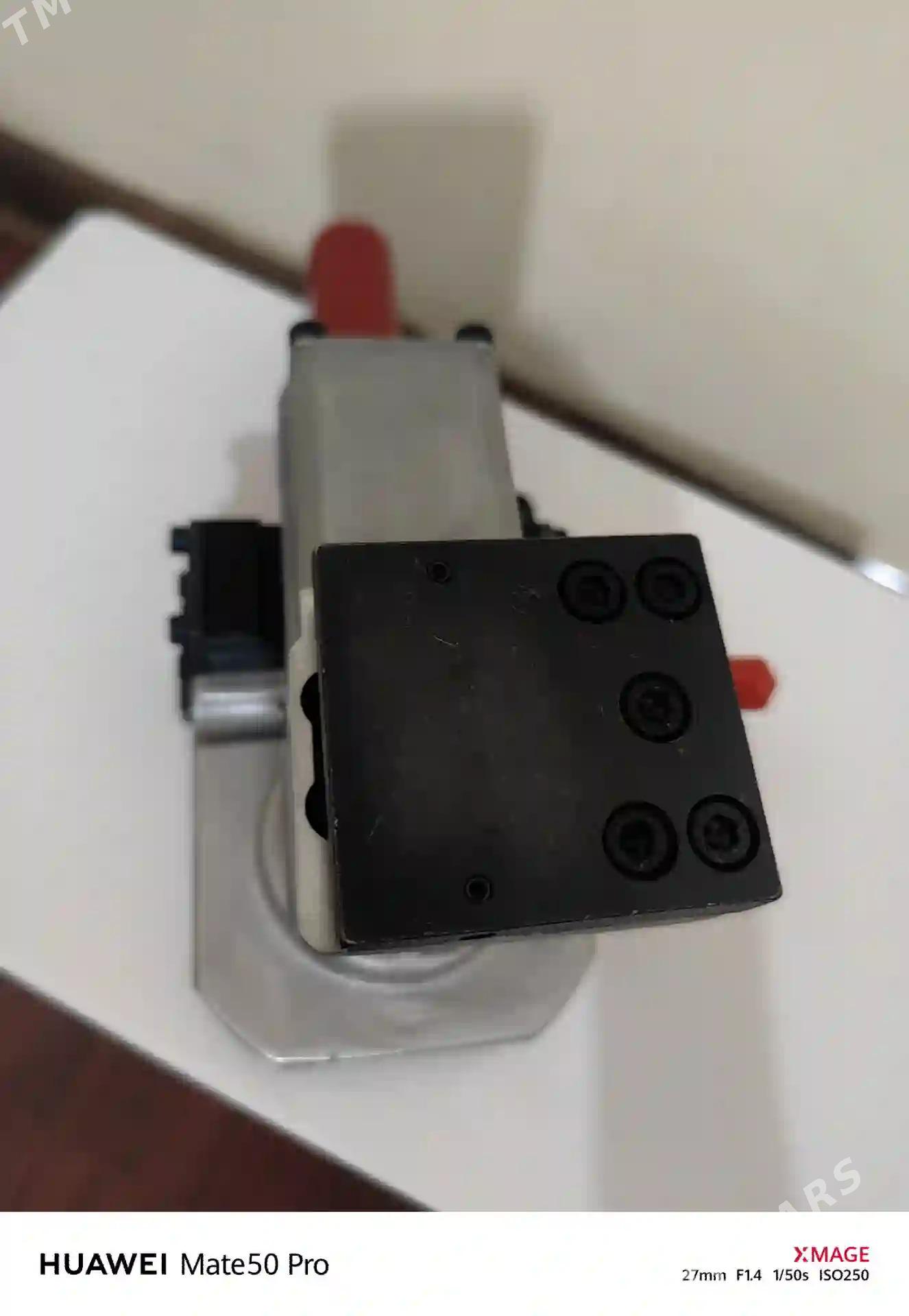 lentq utuk - Бузмеин - img 5