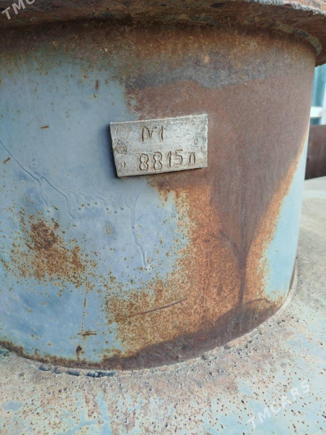 солярка емкость - Gurbansoltan Eje - img 3