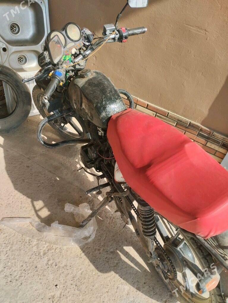 Fekon FK150-8G 2002 - 10 000 TMT - Hojambaz - img 3