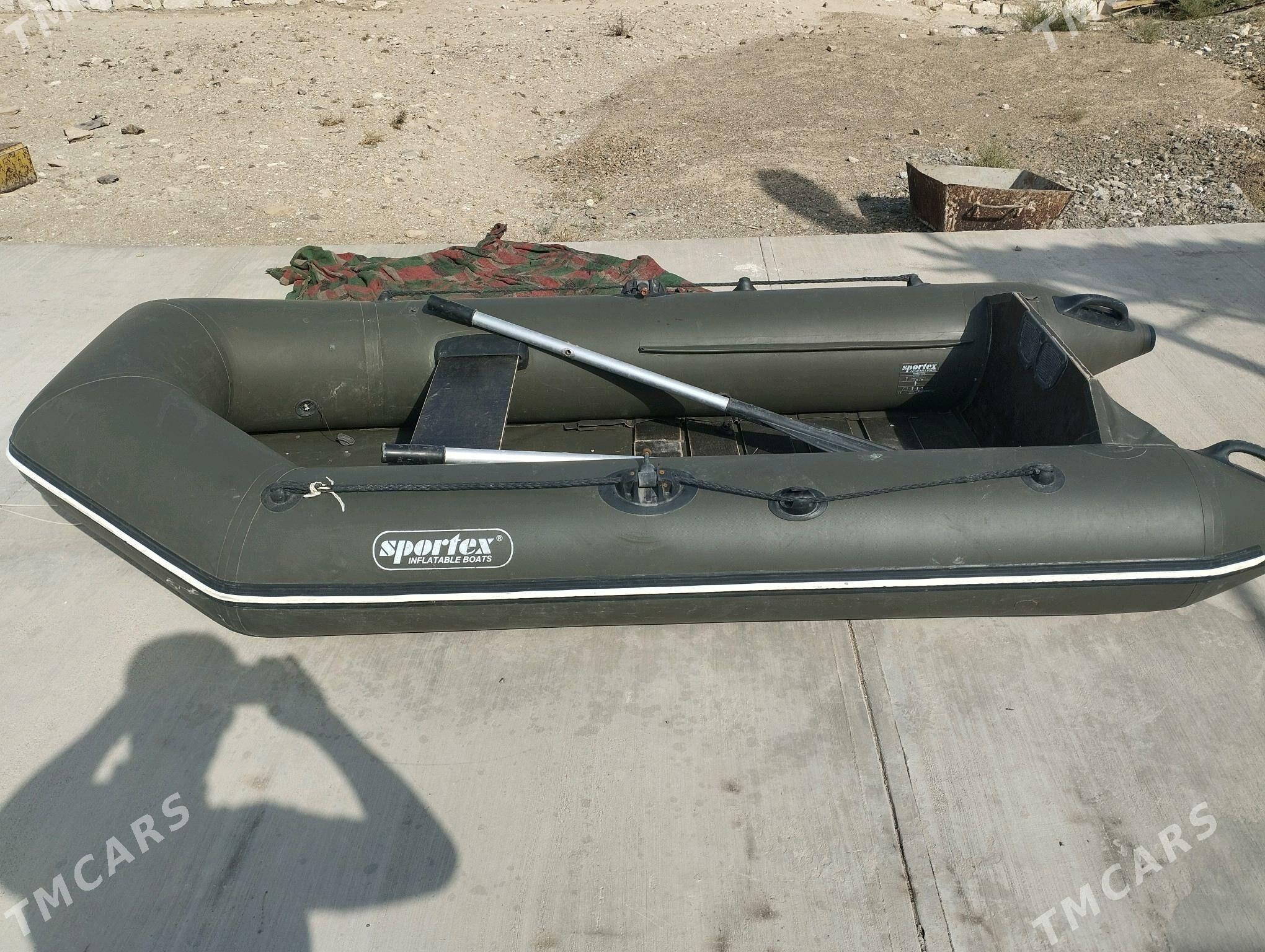 rezin lotka - Туркменбаши - img 1