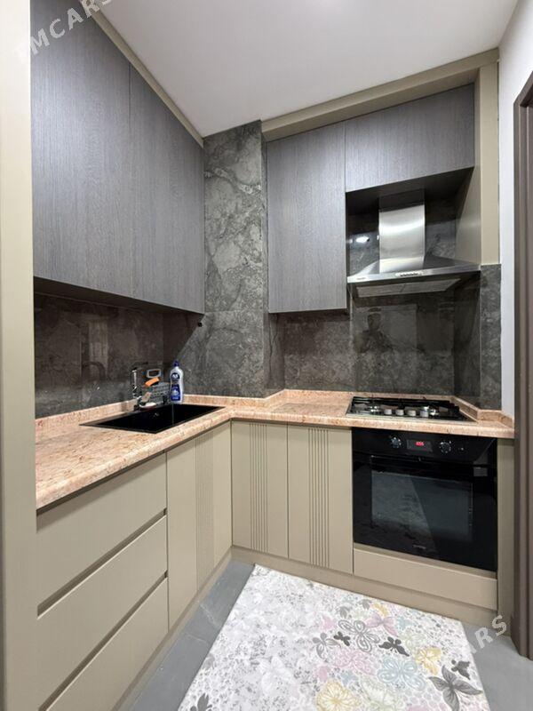 Mir 1 2 kom 1 etaj lyuks - Ашхабад - img 9