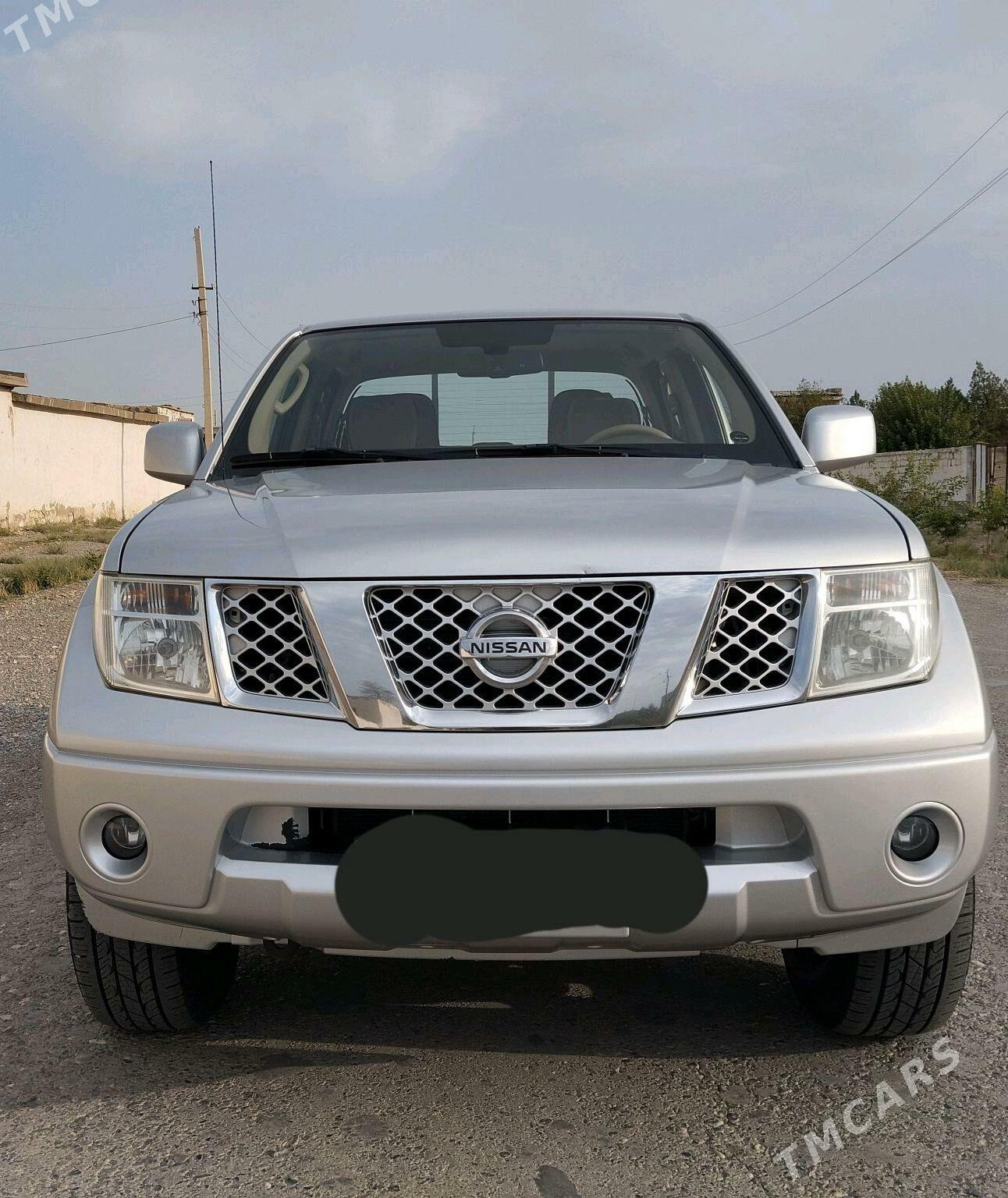 Nissan Navara 2014 - 200 000 TMT - Гызыларбат - img 1