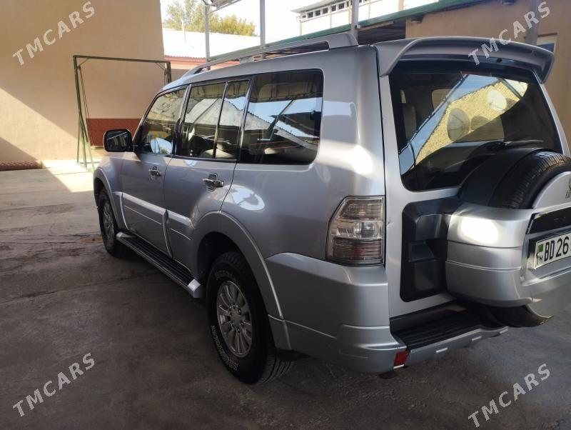 Mitsubishi Pajero 2010 - 265 000 TMT - Aşgabat - img 2