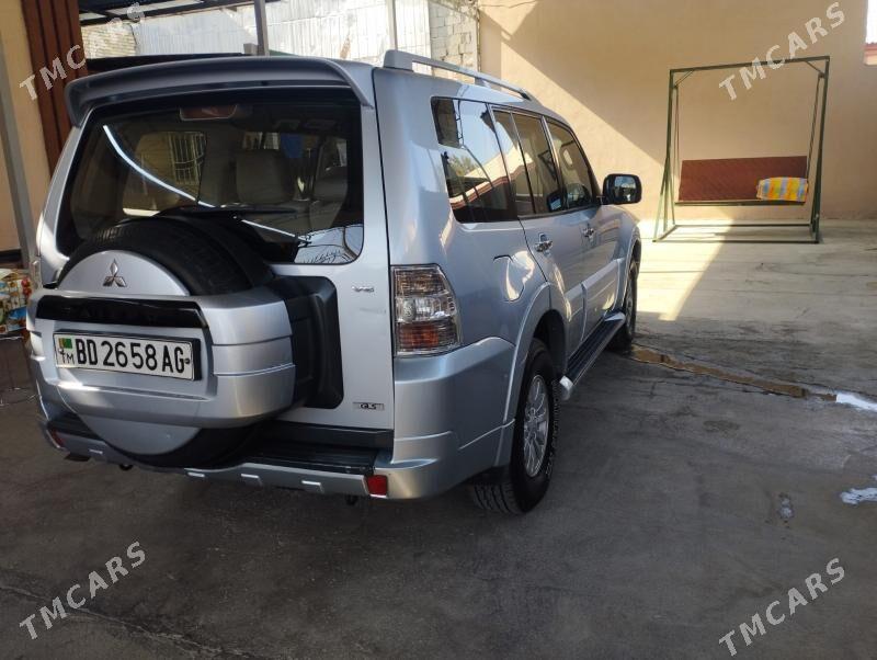 Mitsubishi Pajero 2010 - 265 000 TMT - Ашхабад - img 1