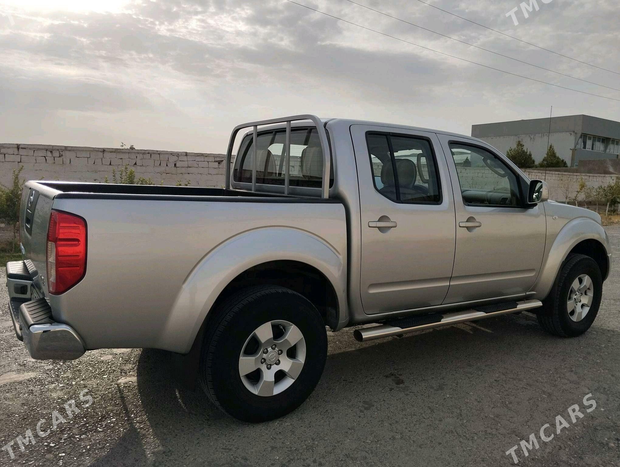 Nissan Navara 2014 - 200 000 TMT - Гызыларбат - img 2