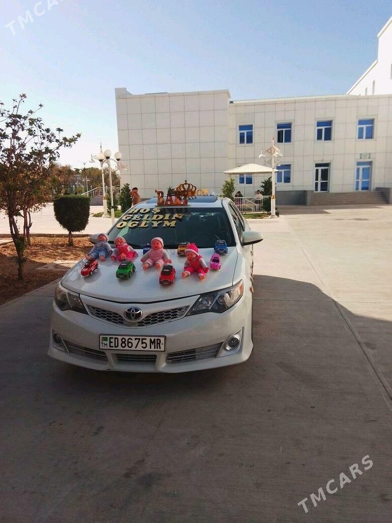 Toyota Camry 2012 - 250 000 TMT - Мары - img 3