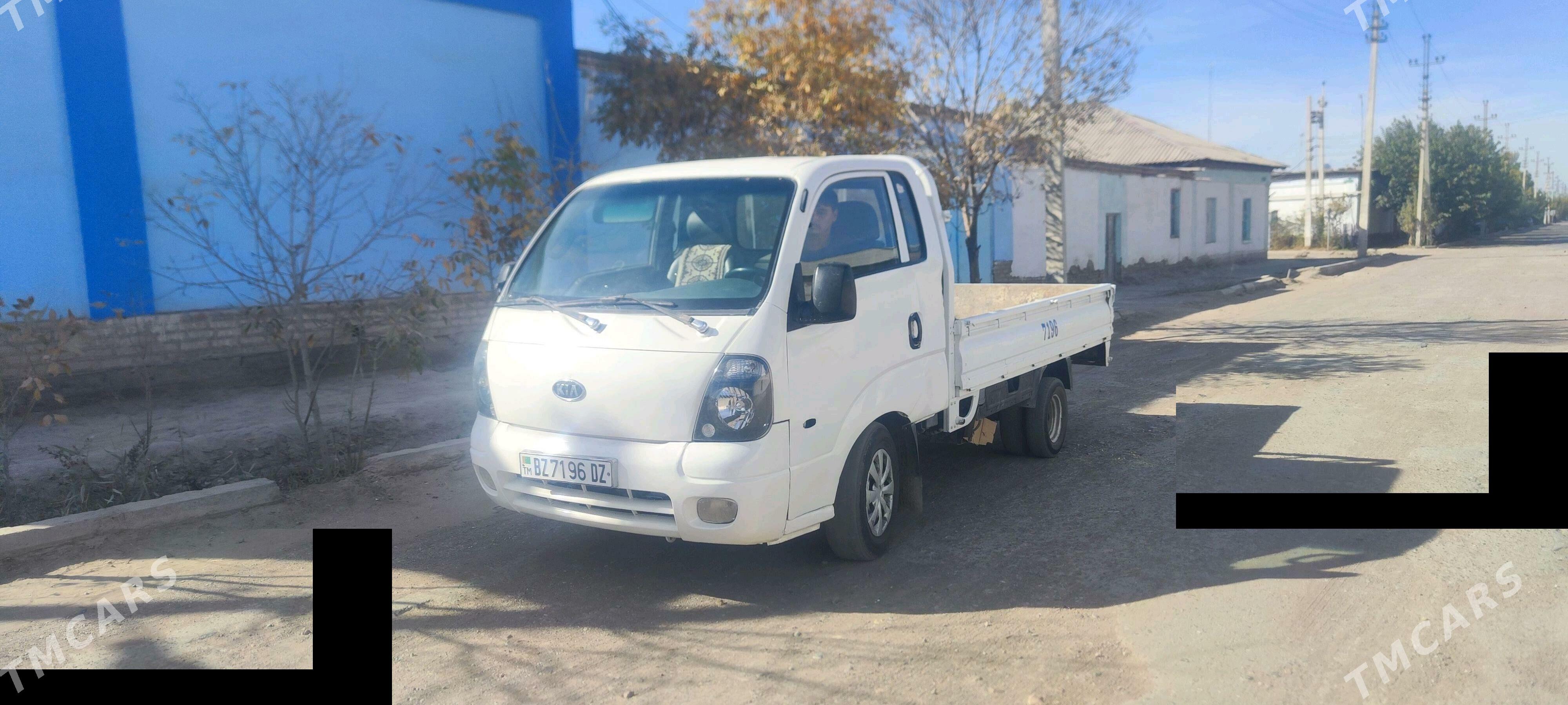 Kia Bongo 2005 - 130 000 TMT - Daşoguz - img 2