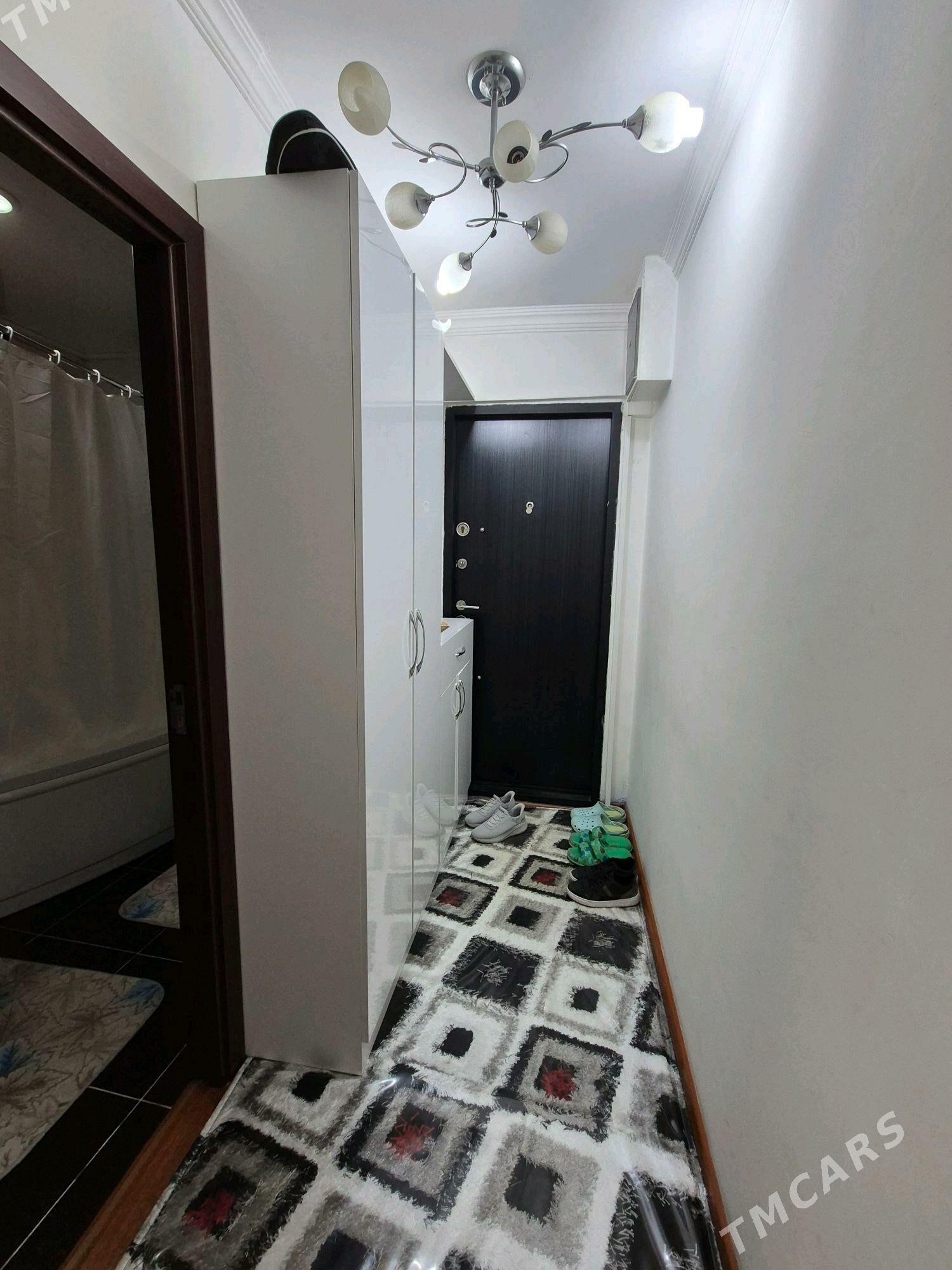 10 mkr 2 komnaty 3 etaj - 10 mkr - img 2