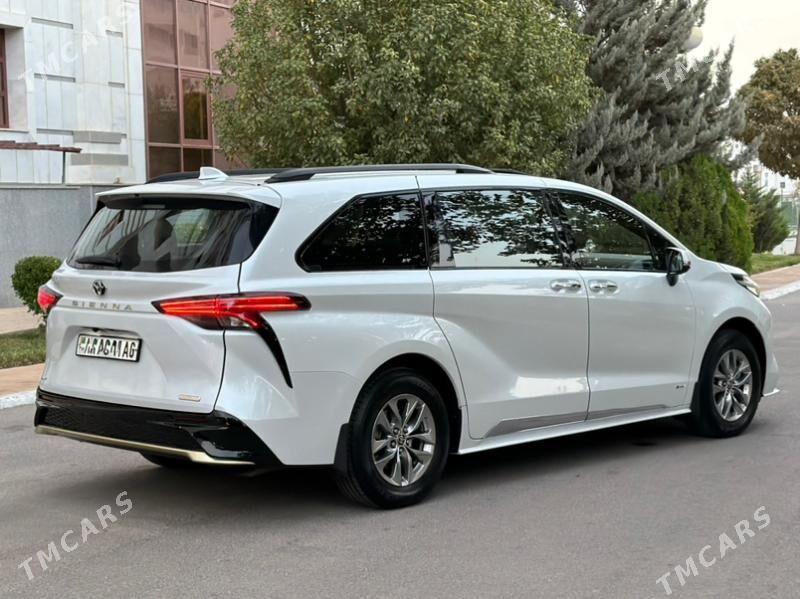 Toyota Sienna 2022 - 549 000 TMT - Ашхабад - img 4