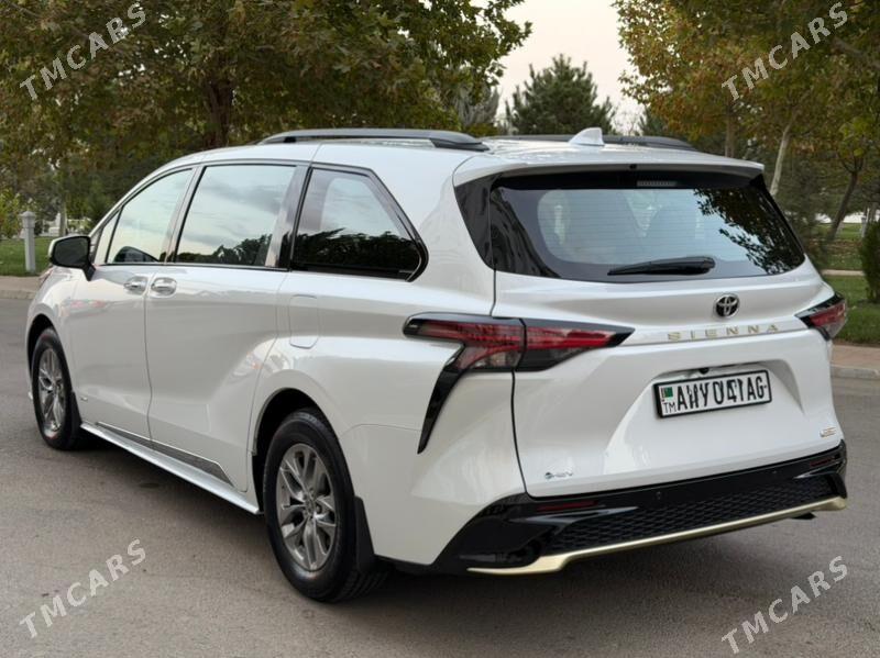 Toyota Sienna 2022 - 549 000 TMT - Ашхабад - img 2