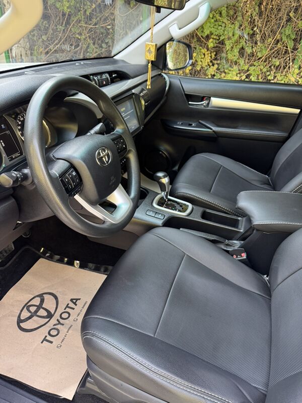 Toyota Hilux 2022 - 595 000 TMT - Ашхабад - img 9