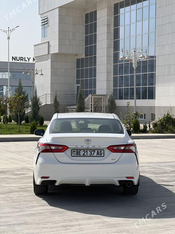 Toyota Camry 2018 - 305 000 TMT - Ашхабад - img 3