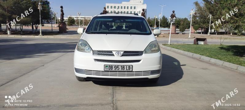 Toyota Sienna 2004 - 245 000 TMT - Туркменабат - img 2