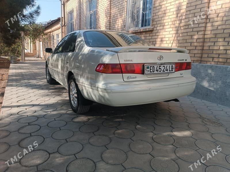 Toyota Camry 2000 - 170 000 TMT - Керки - img 2