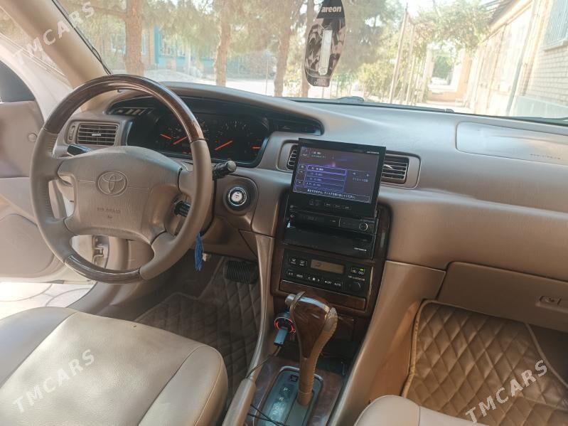 Toyota Camry 2000 - 170 000 TMT - Керки - img 6