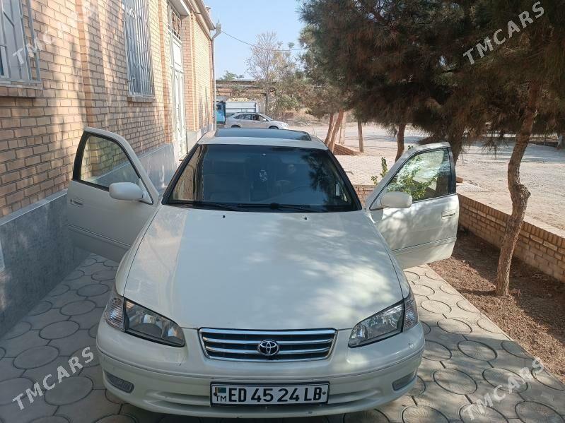 Toyota Camry 2000 - 170 000 TMT - Керки - img 5