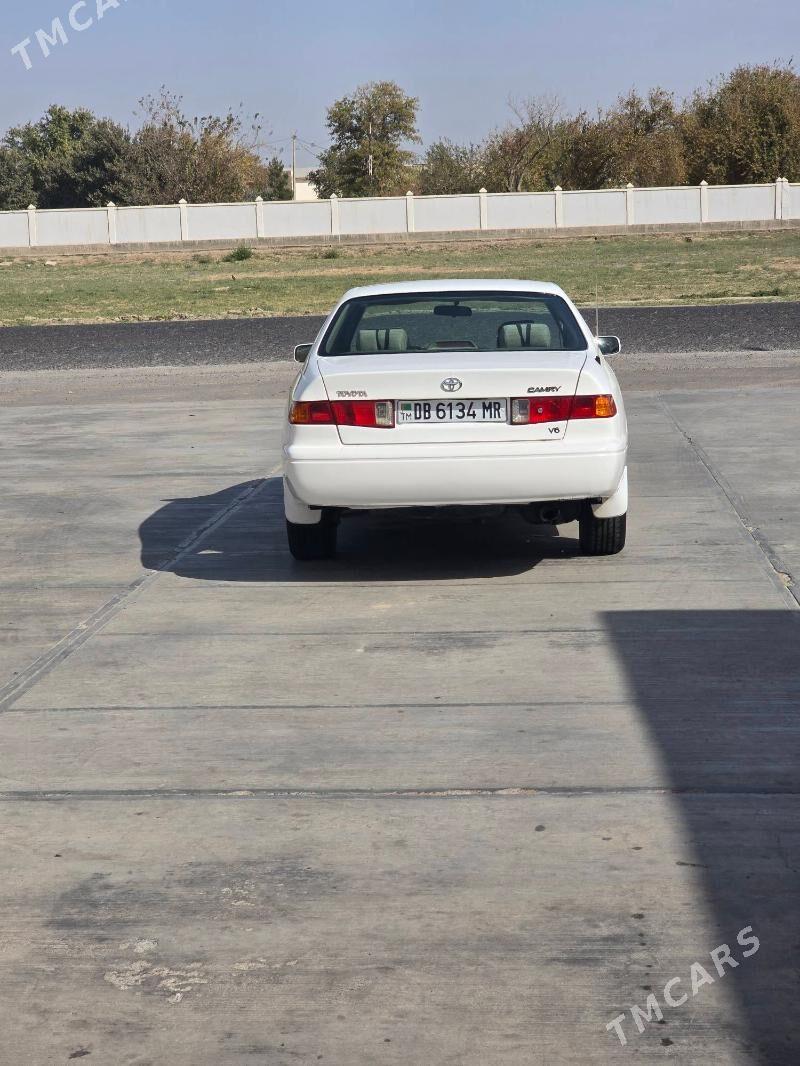 Toyota Camry 1999 - 140 000 TMT - Мары - img 5