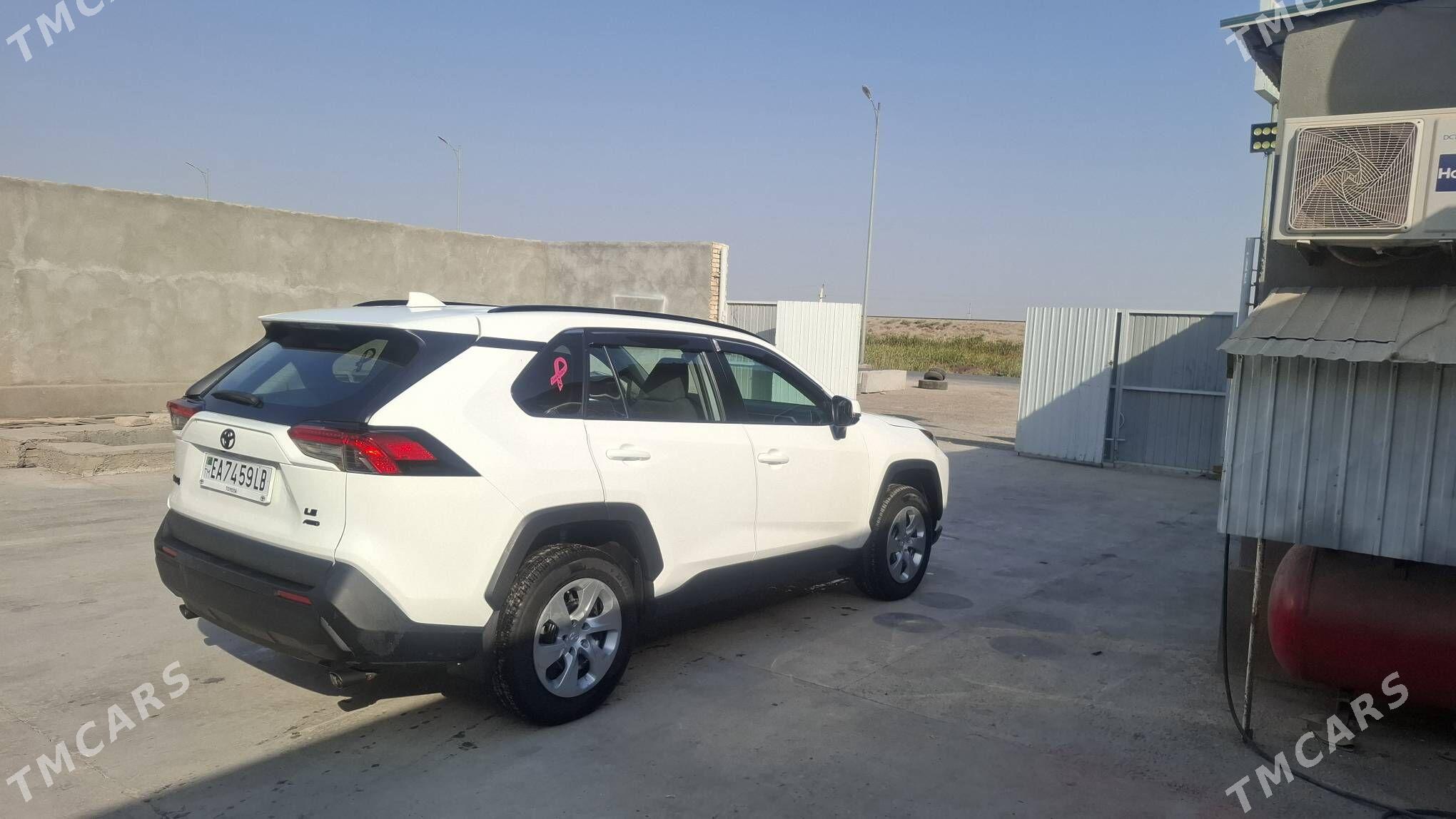 Toyota RAV4 2020 - 335 000 TMT - Керки - img 2