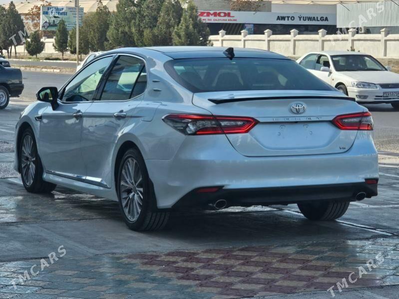 Toyota Camry 2024 - 530 000 TMT - Мары - img 3